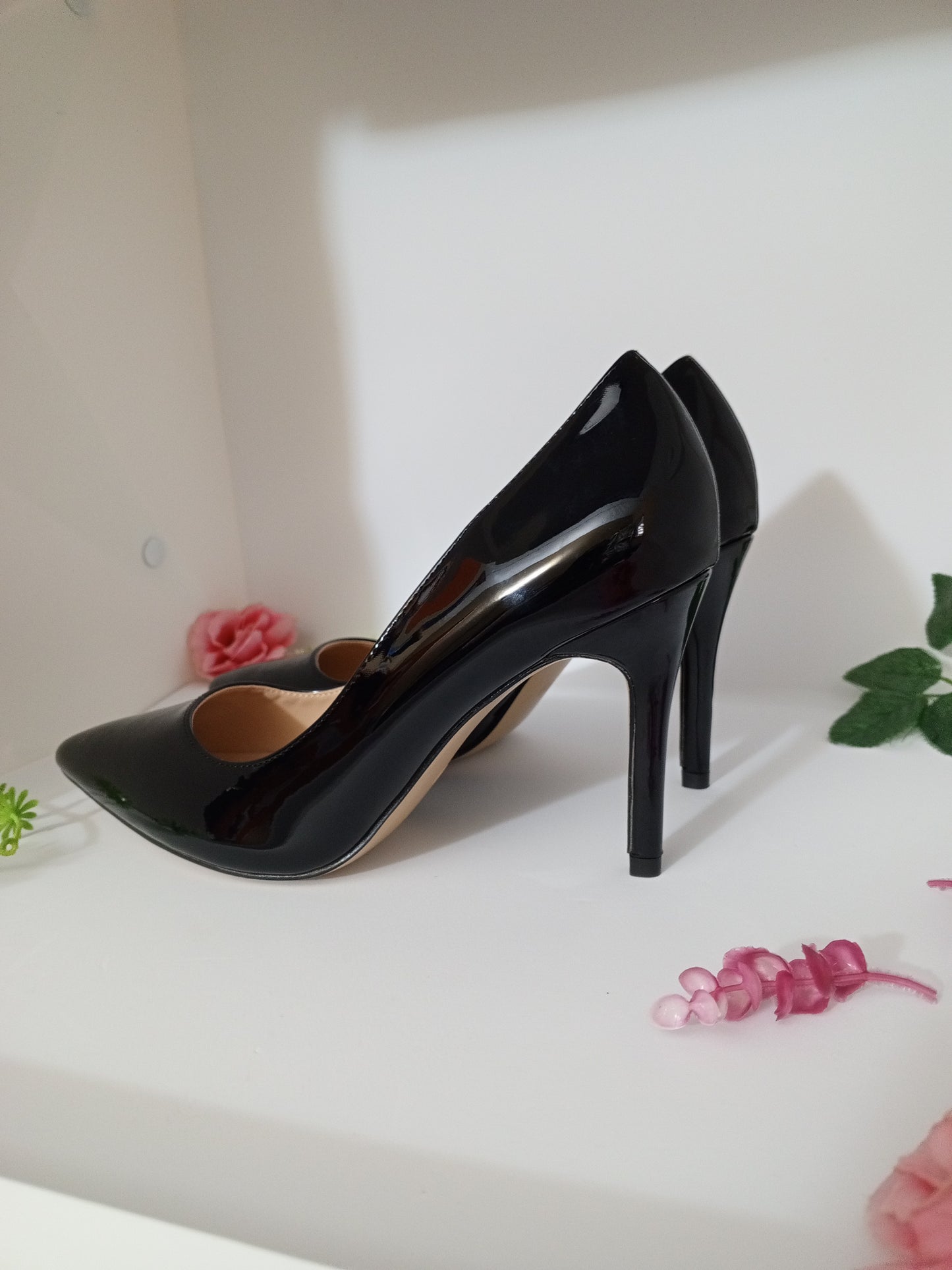 Escarpins Noirs Vernis Christina 10cm - Élégance et Confort