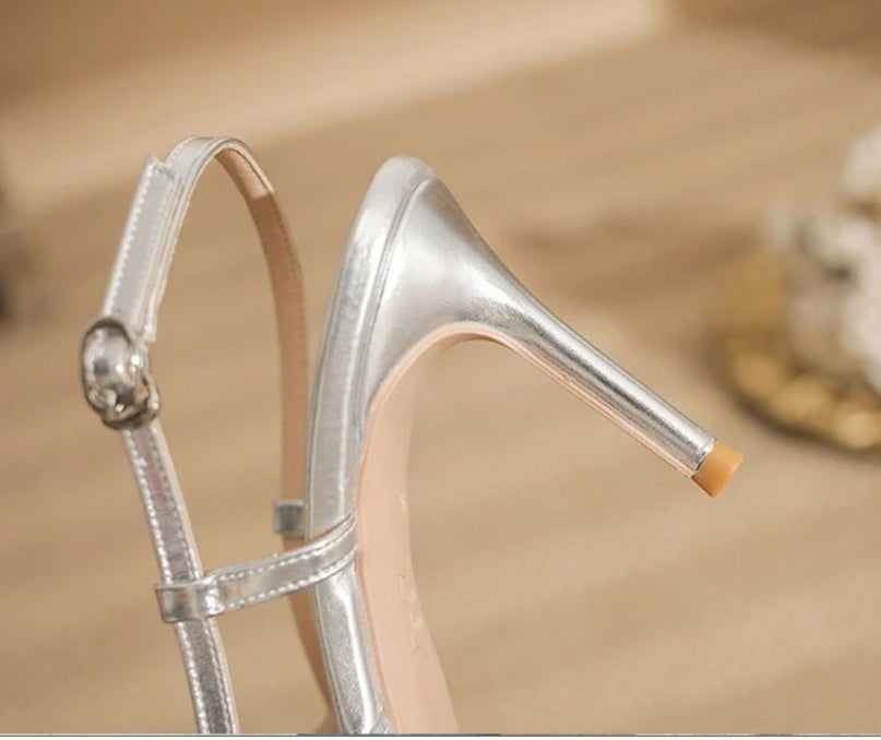 Sandales à Talons Grises - Élégance & Confort